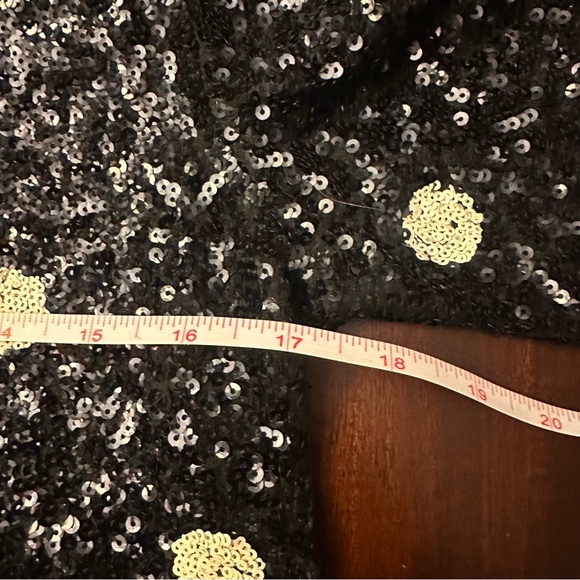 J.crew full sequin polka dot tee size medium - Picture 4 of 9